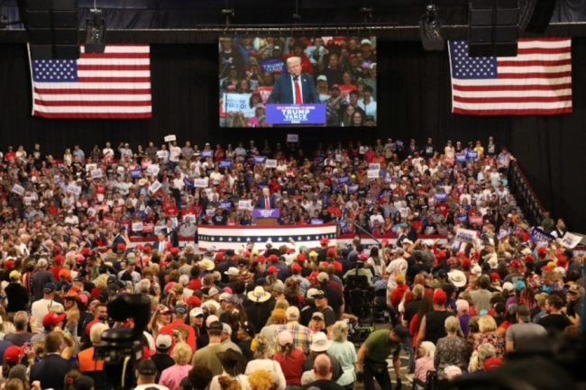 Trump in Toledo, Ohio Trump in Toledo, Ohio